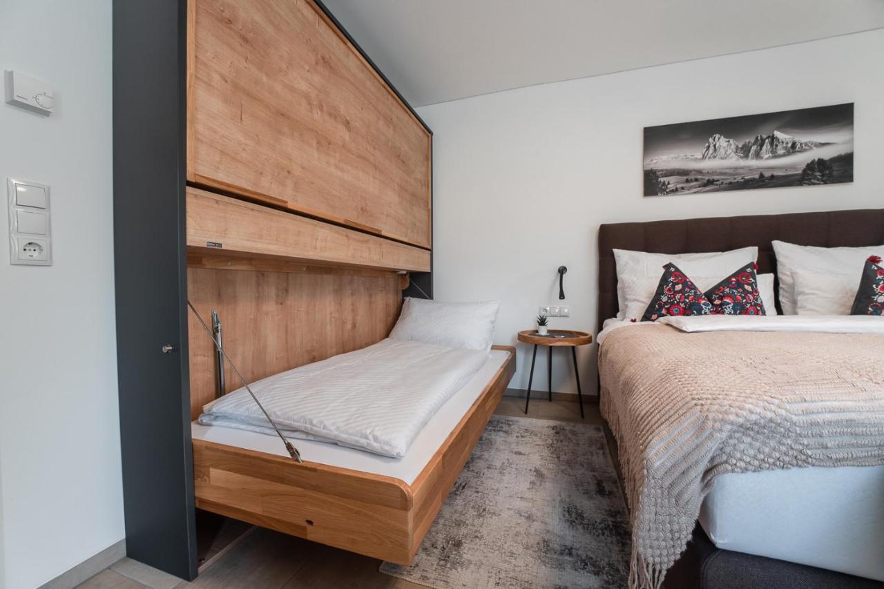 카프룬 Haus Kulala 아파트 외부 사진