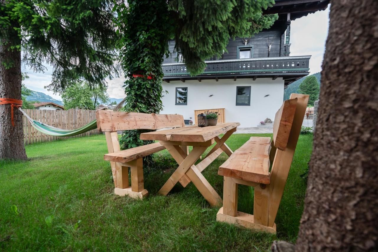 카프룬 Haus Kulala 아파트 외부 사진